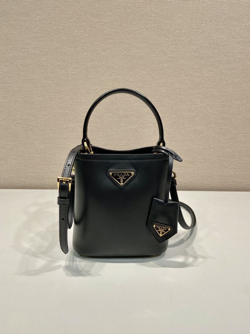 Pra*a bucket bags
